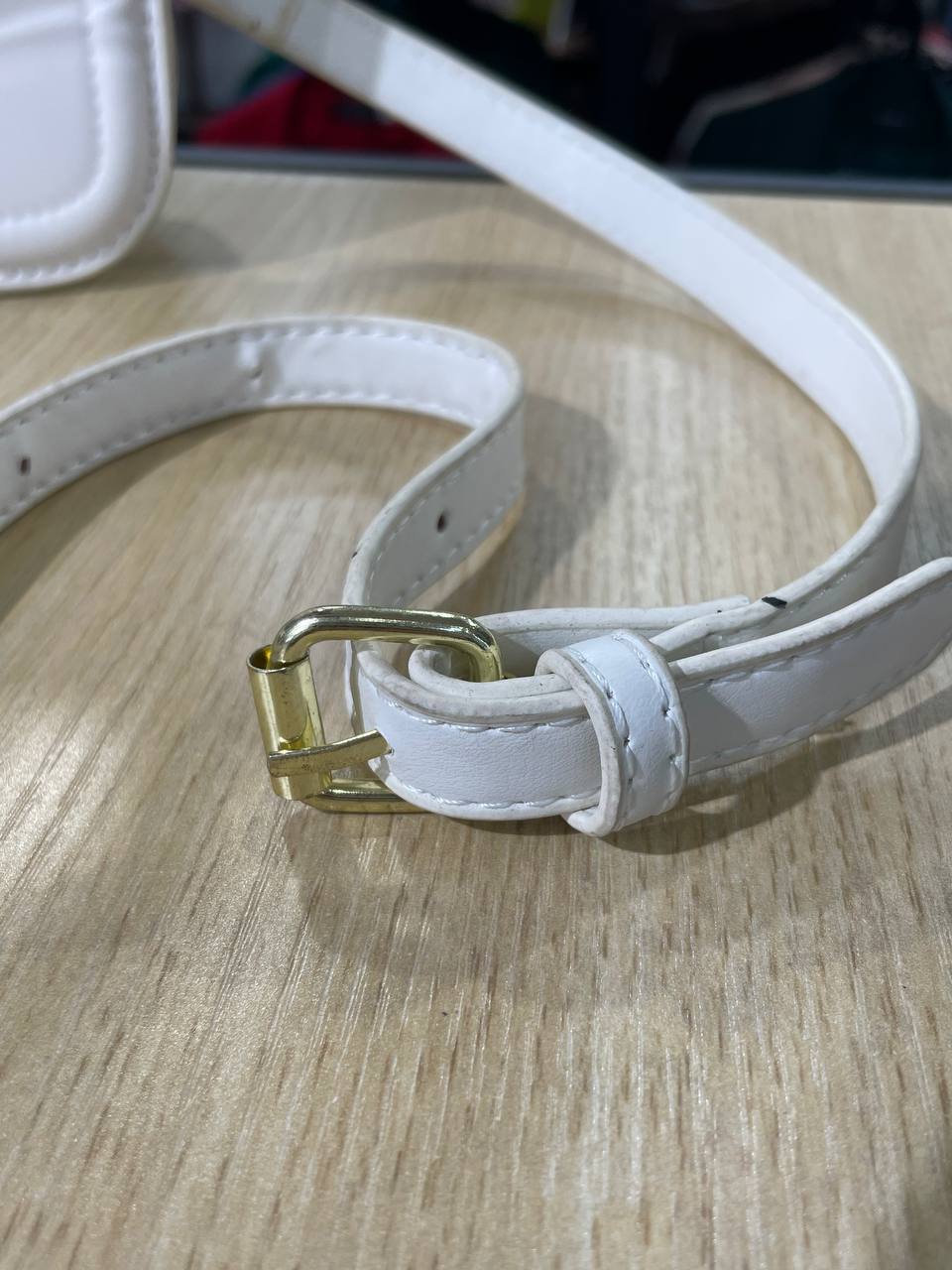 DK10690