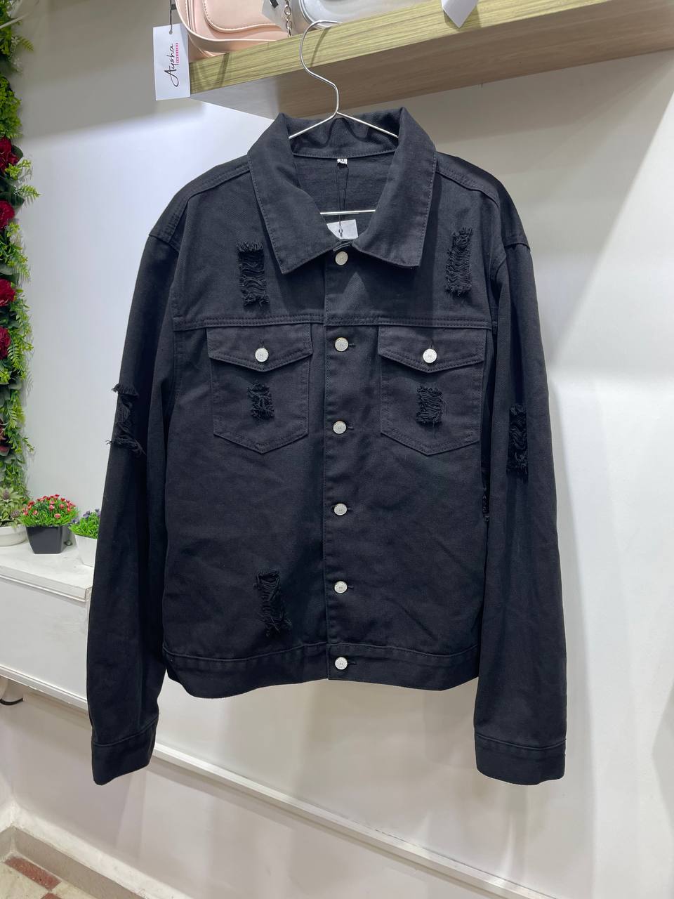 SH37679