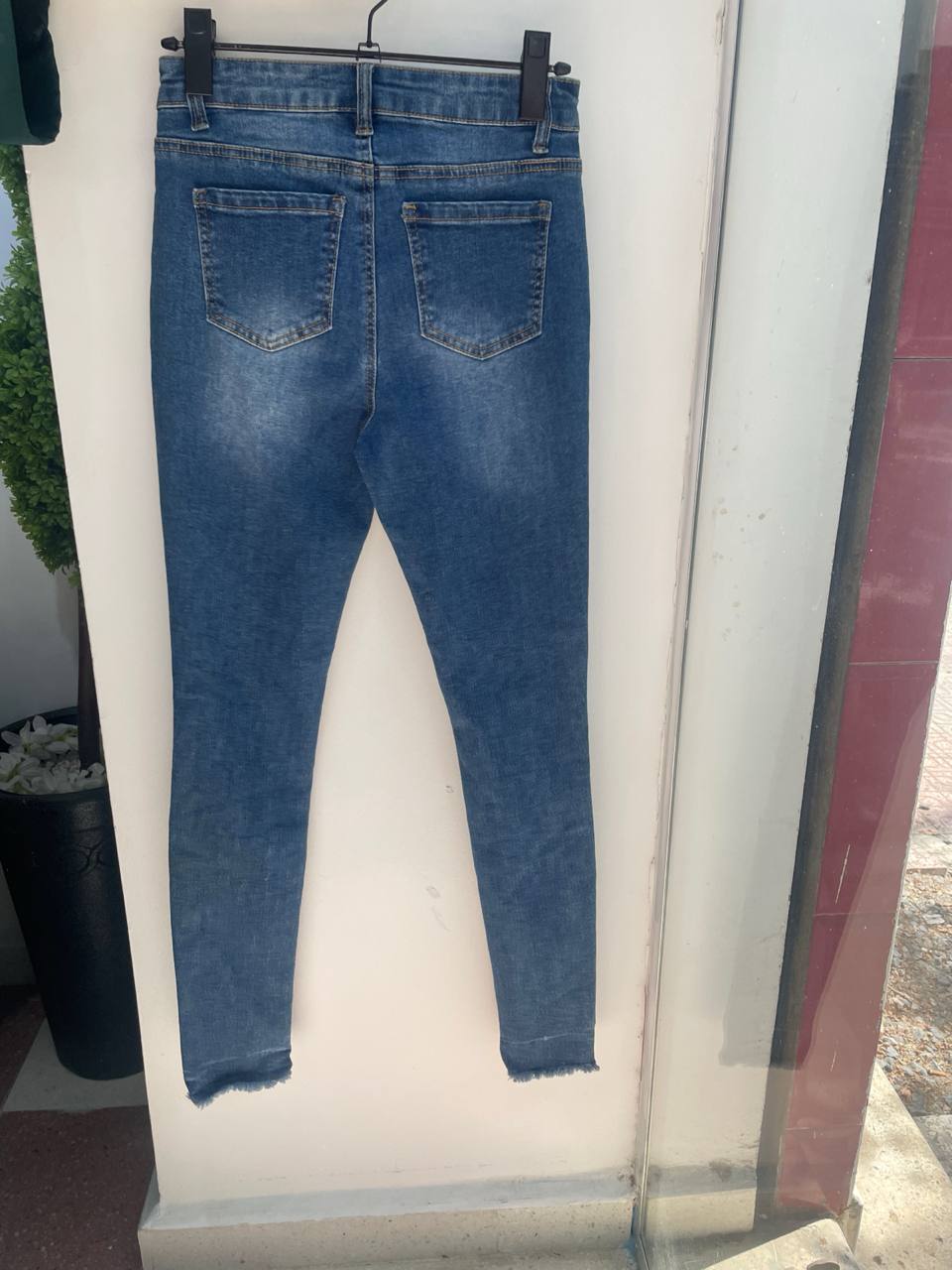 SH26043